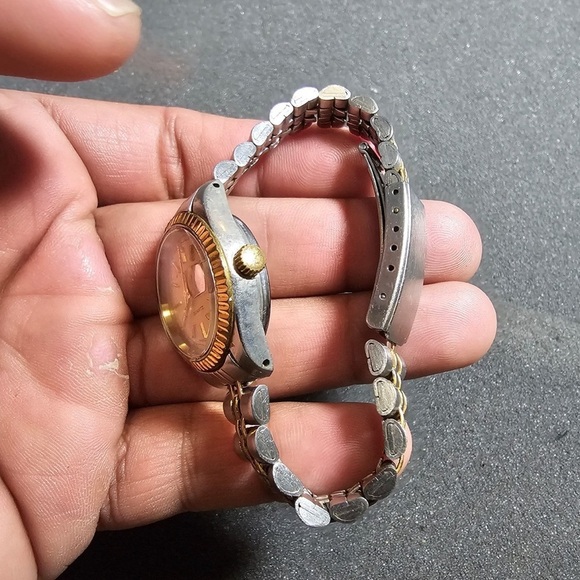 Orion Swiss Made Ladies Quartz Watch Silver And Gold Tone Date Just Working - Picture 6 of 9